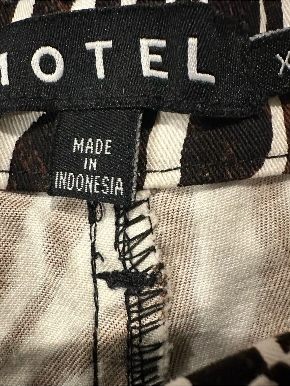 MOTEL Rocks Zoven Trouser Dark Brown and Cream Straight Leg Pants Size X Small - Picture 6 of 9